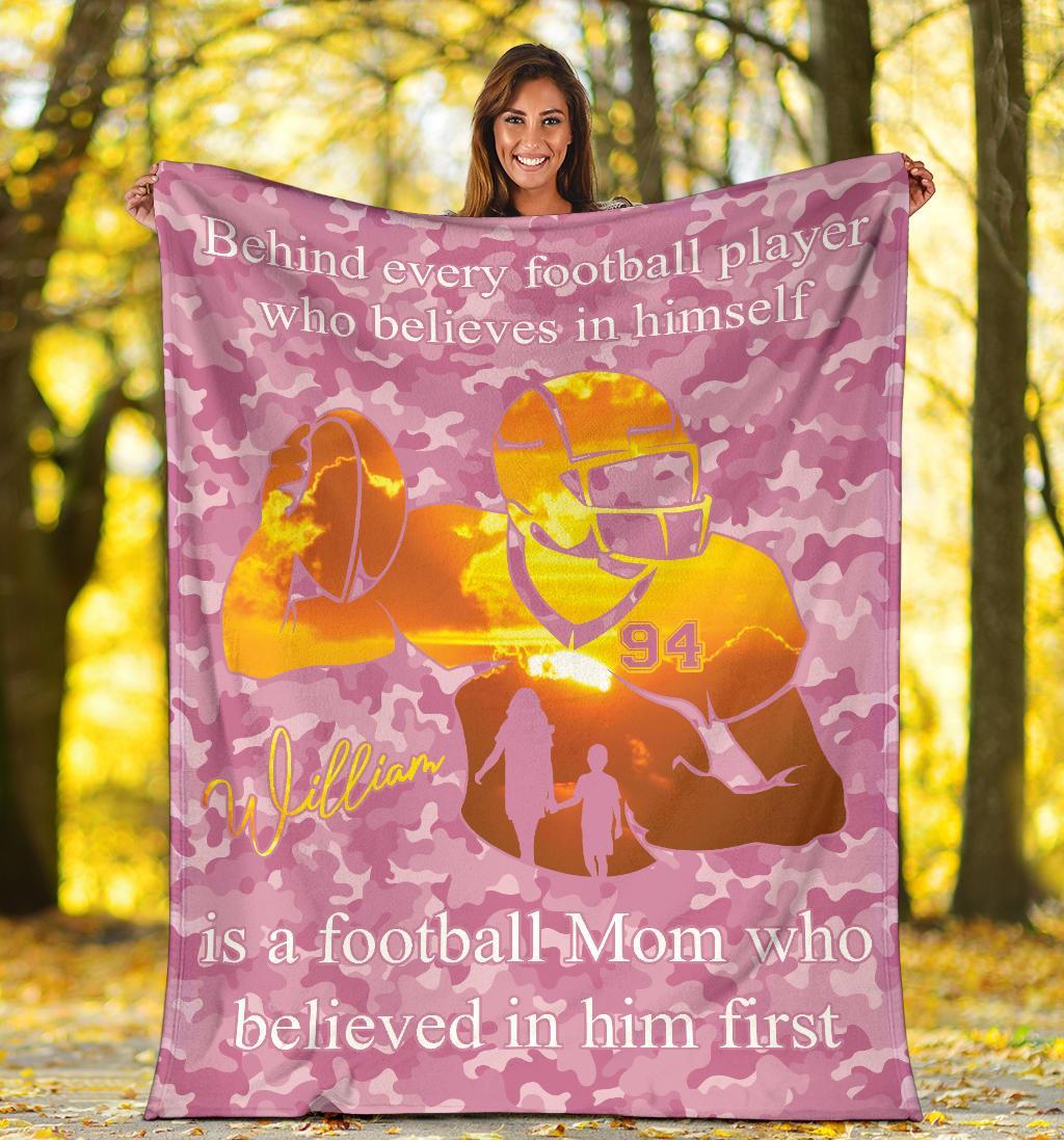litzzy Personalized Football Player Fleece Blanket - Lath2411203 Quilt Blanket   