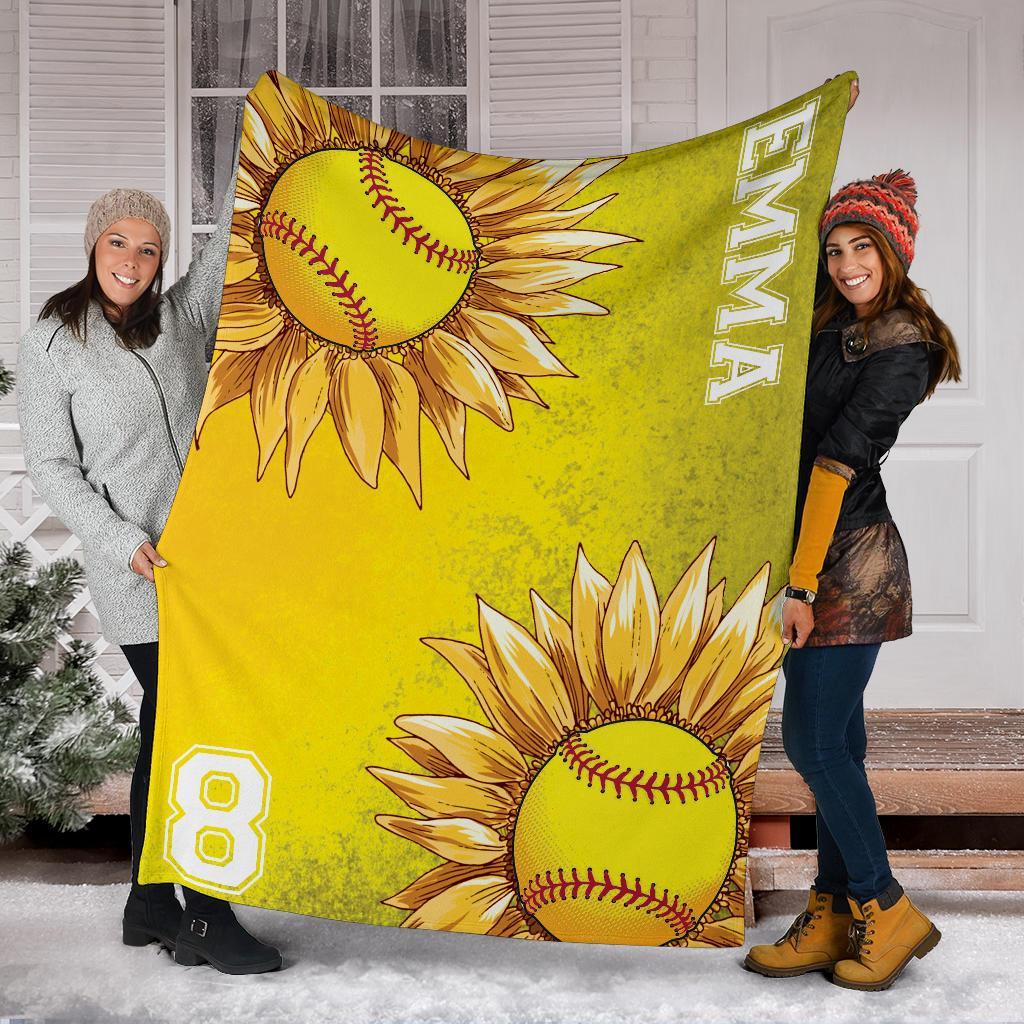 litzzy Personalized Softball Sunflower Fleece Blanket - Laci2411202 Quilt Blanket   