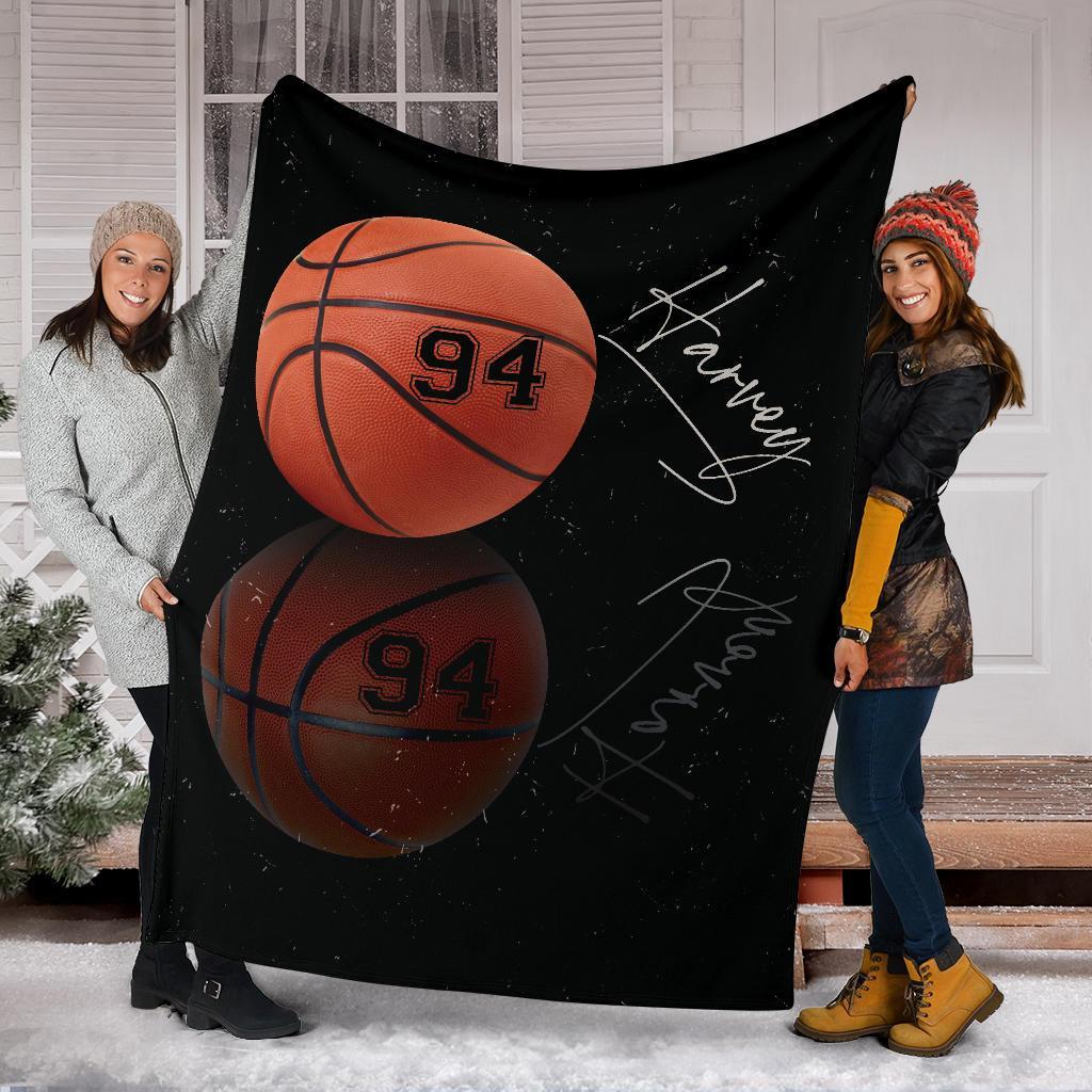 litzzy Personalized Sport Reflection Fleece Blanket - Lath1611201 Quilt Blanket   