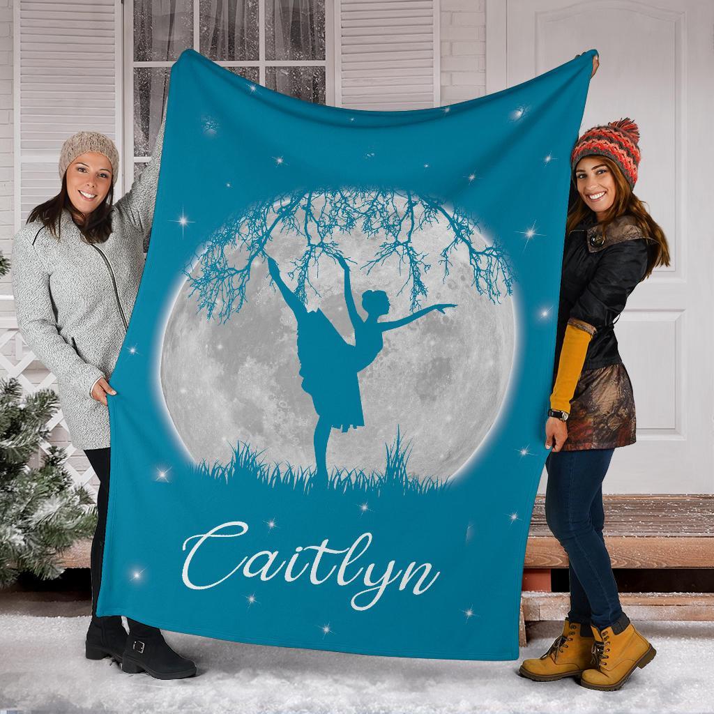 litzzy Personalized Dancing Moon Fleece Blanket - Laci2711203 Quilt Blanket   