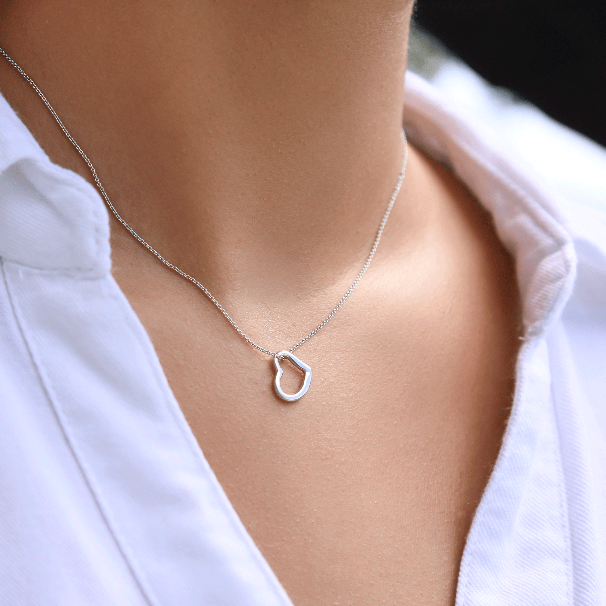 litzzy To My Wife - I Stole Your Heart - Litzzy Delicate Heart Necklace - Necklace Gift For Wife, Girlfriend, Anniversary, Valentine, Birthday With Message Card Jewelry   